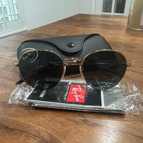 Ray-Ban | Accessories | Rayban Arista Sunglasses | Poshmark display picture 2